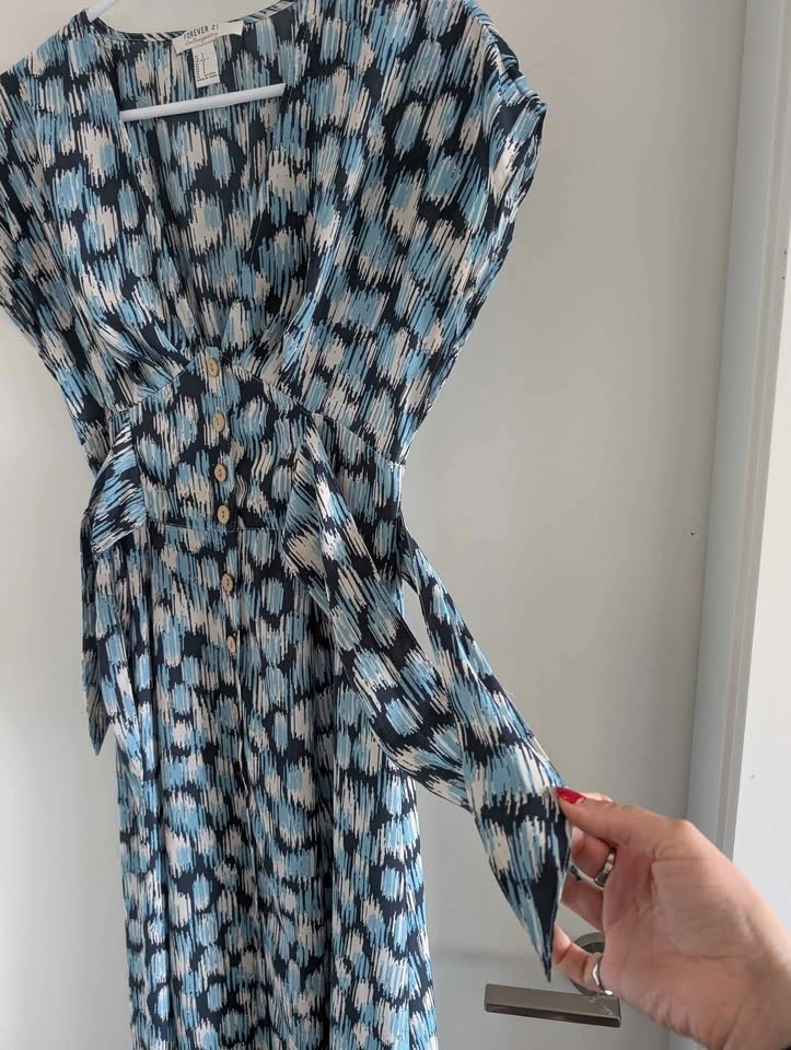 Like New Forever 21 Blue Navy Ikat Midi Dress - Size S - photo 4