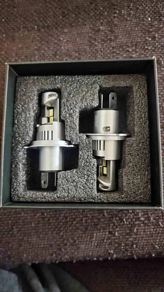 Auxito 9003/H4/HB2 White LED Light