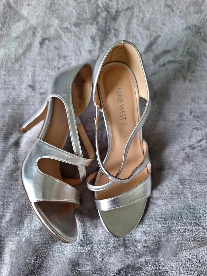 Nine West