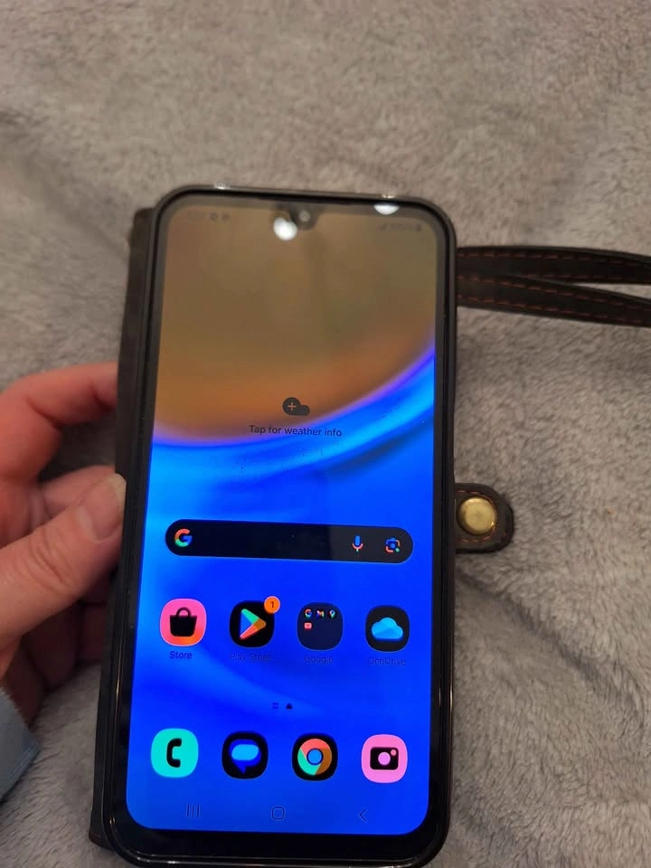 Samsung A15 - photo 2