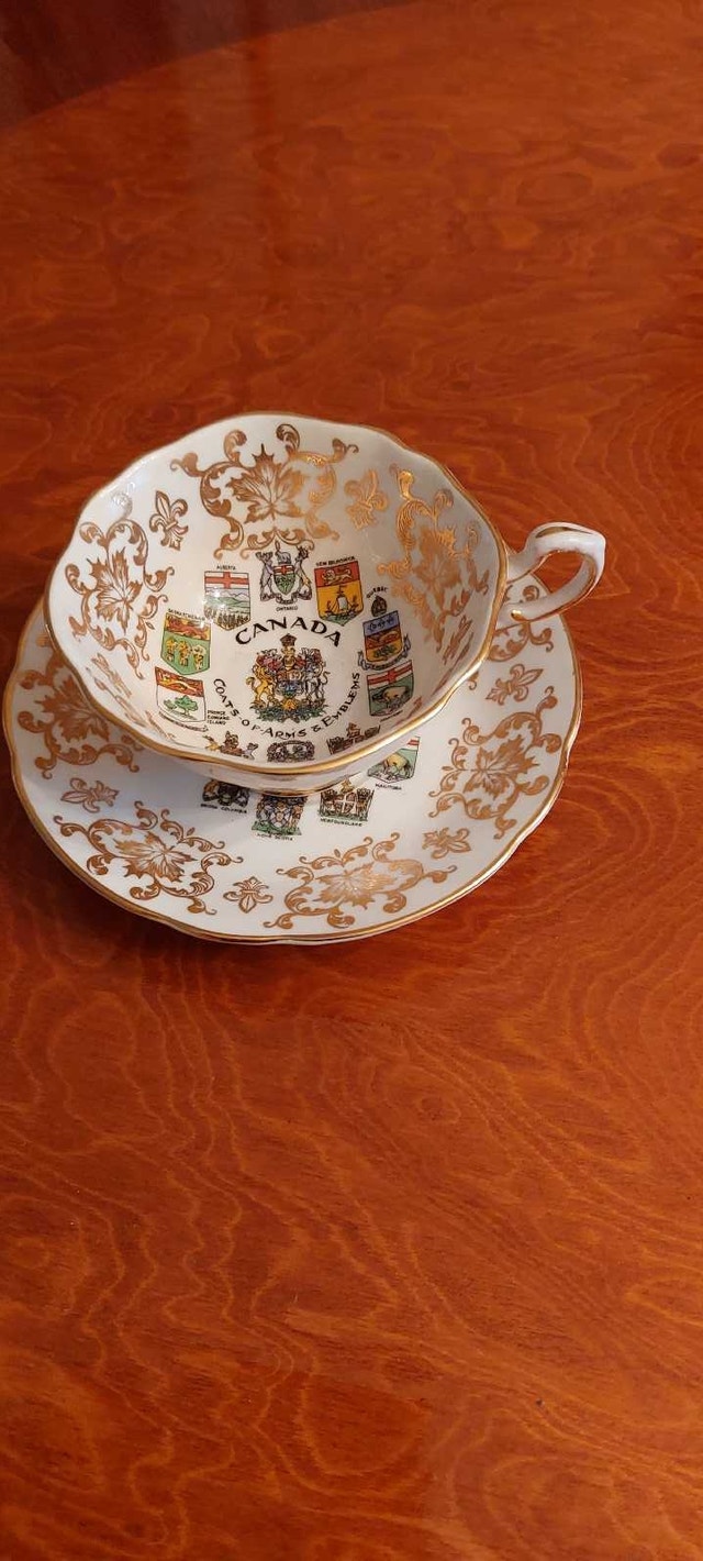 Tea cup Canadian Emblems - photo 2