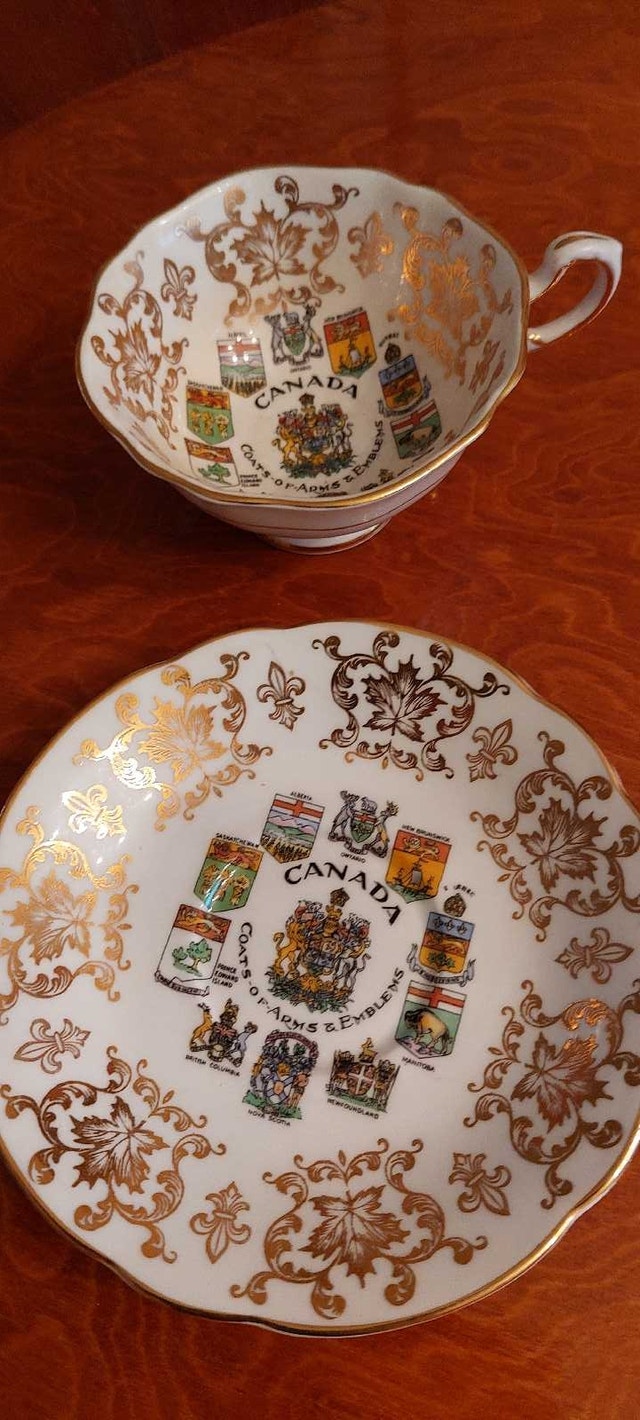 Tea cup Canadian Emblems - photo 3