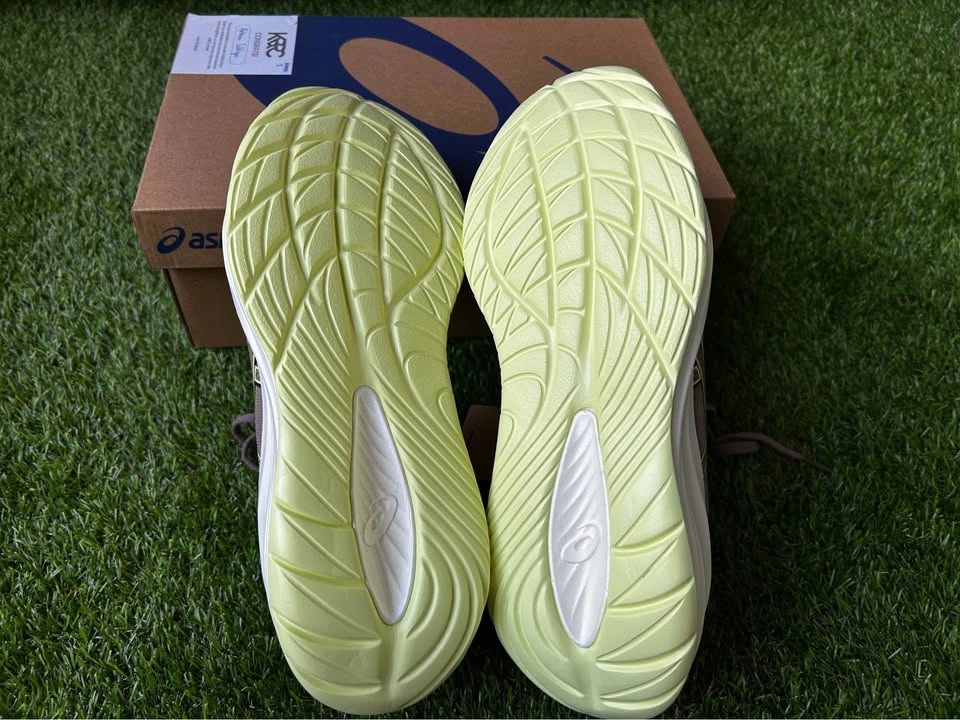 ASICS Gel Cumulus 27 Running Shoe - photo 4