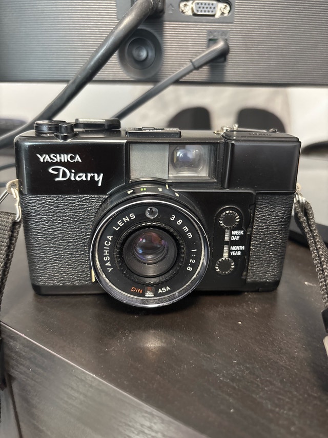 Yashica Diary 38 mm
