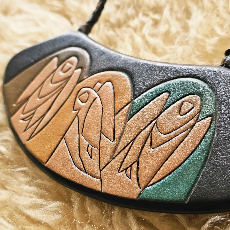 Vintage Tooled Leather Angel Necklace - photo 3