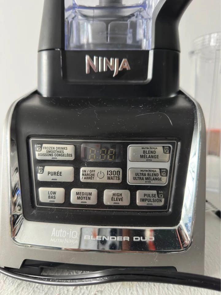 Move Out Sale - Ninja Auto-iQ Blender Duo 1300W - photo 2