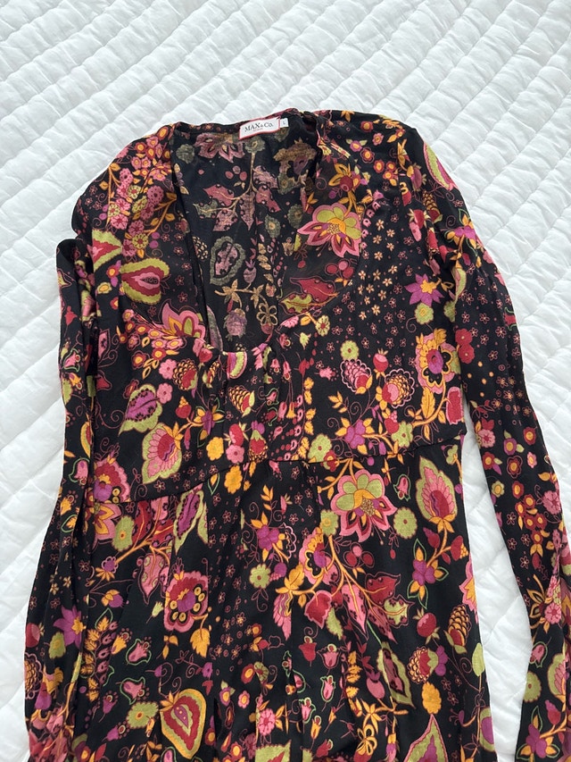 MAX&Co. Dress - Size Large Floral Long Sleeve