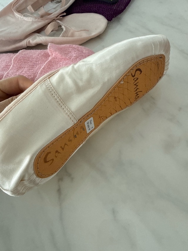 Ballet Flats and Leg Warmers - photo 2