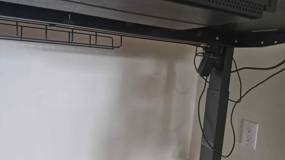 SH Standing Desk 55 Inch - photo 2