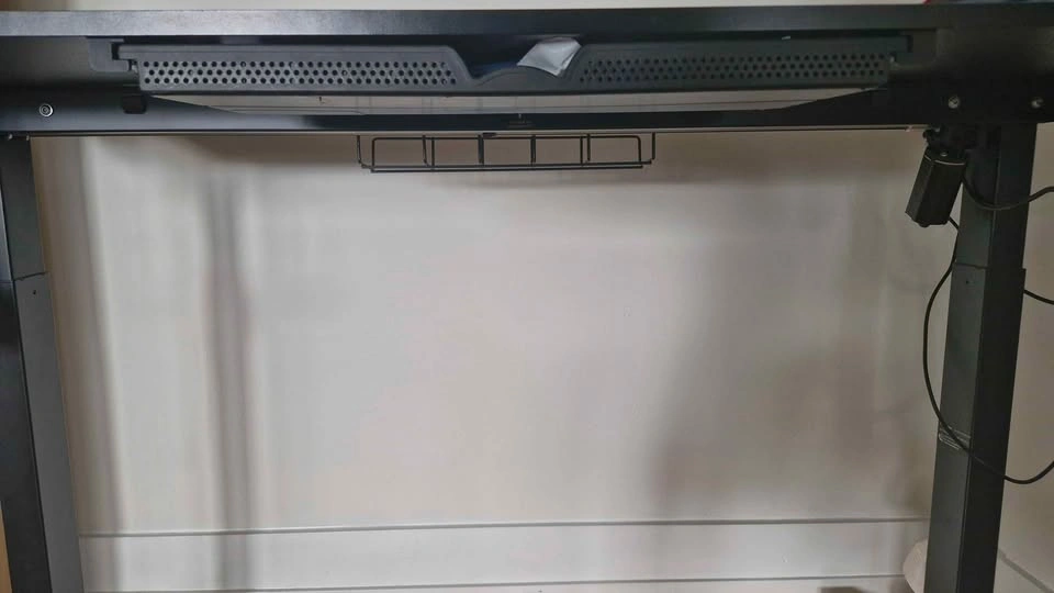SH Standing Desk 55 Inch - photo 3