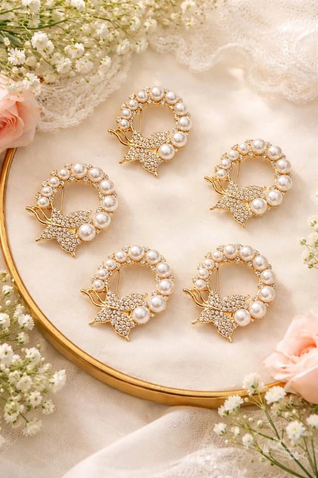 Timeless Pearl Circle Pin with Sparkling Butterfly