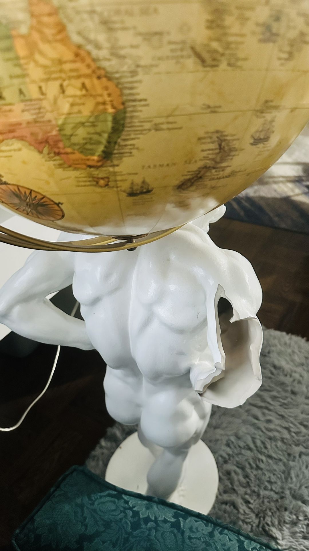 Atlas Globe Statue Floor Lamp - Unique Vintage Style - photo 5