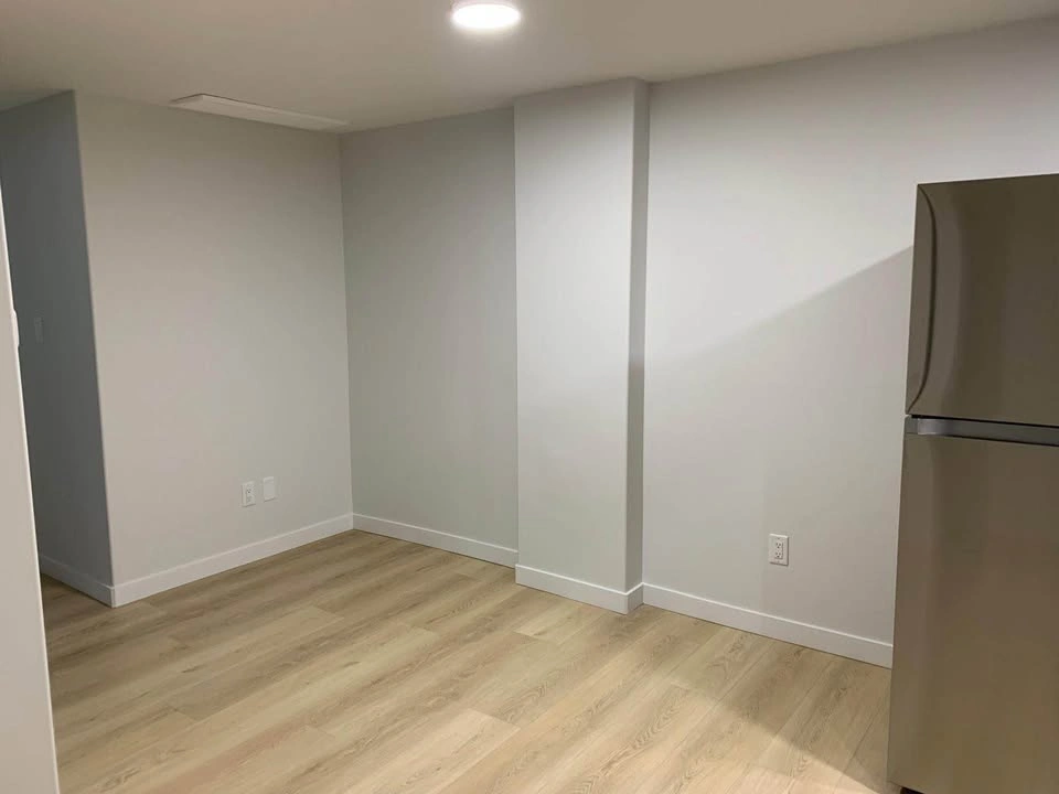 2 Beds 1 Bath  for Rent in Windermere/Keswick - photo 4