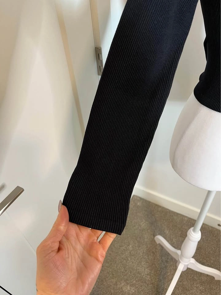 ZARA Ribbed Scoop Neck Long Sleeve Women's Top - photo 5