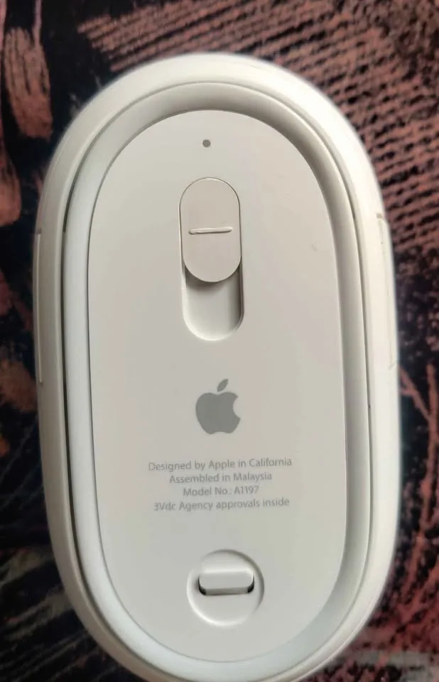 Apple A1197 Mighty Mouse - Bluetooth - Wireless image indicator(2)