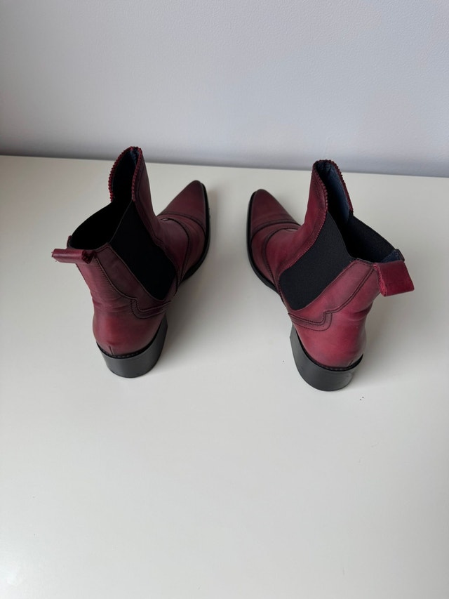 Red/Burgundy Florsheim Chelsea Boots - Size 9 - photo 3