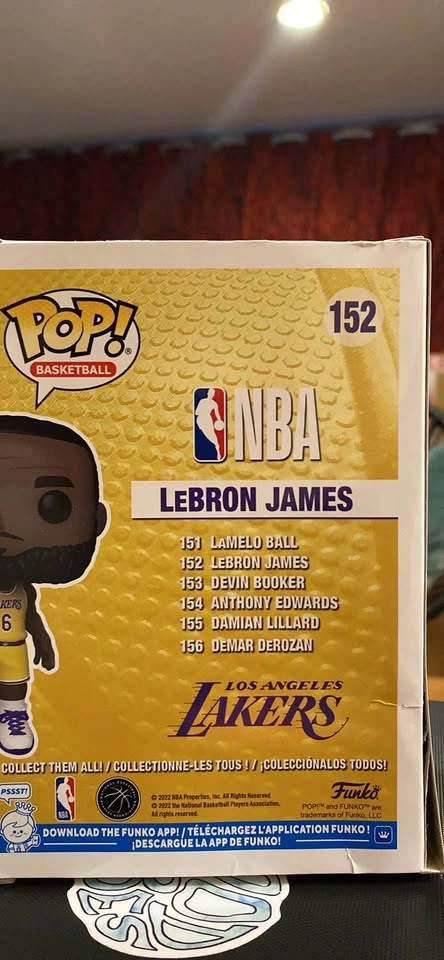 LeBron James Pop Action Figure - photo 4