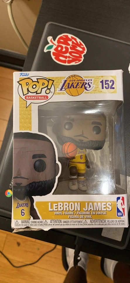 LeBron James Pop Action Figure - photo 5