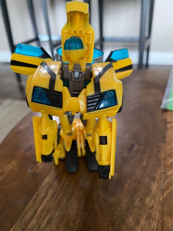 Transformers BUMBLEBEE 2013, 5 inch first edition - photo 5