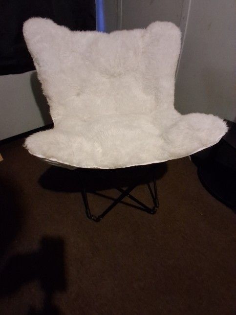 Fur Butterfly Chair - photo 2