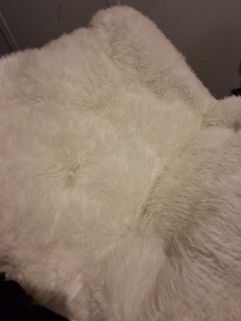 Fur Butterfly Chair - photo 3
