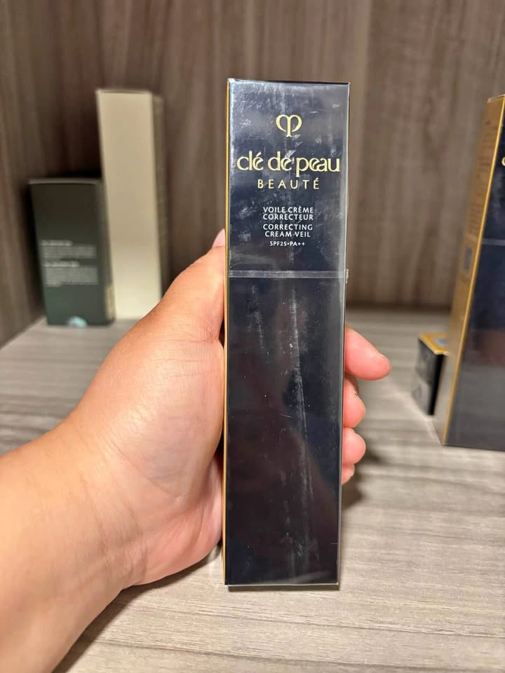 BNIB CPB Correcting Cream Veil Foundation SPF25 PA++ 40g (Japan)