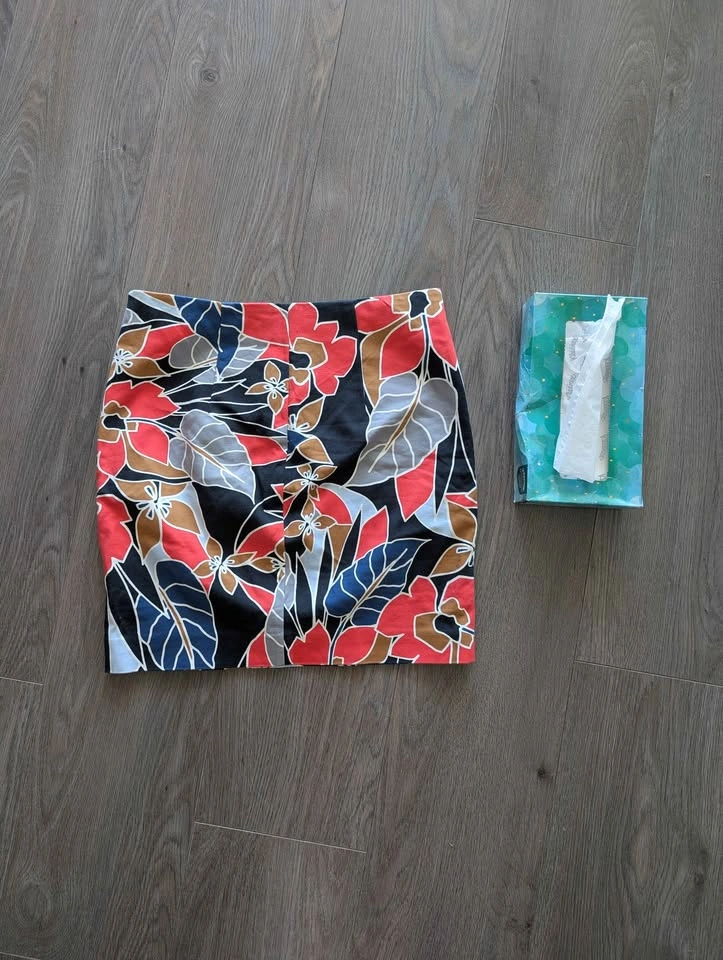RW&CO Tropical Mini Skirt - Size 0 - photo 3