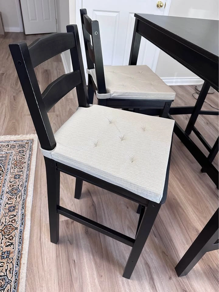 IKEA Dining Table Set (Table + 4 Chairs) - photo 3