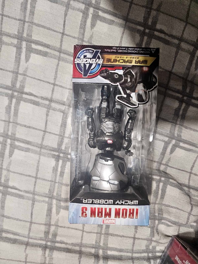 Marvel War Machine Wobbler