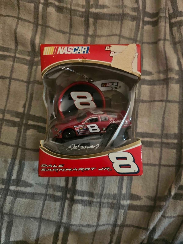 Dale Earnhardt Jr. #8 NASCAR Ornament 2005