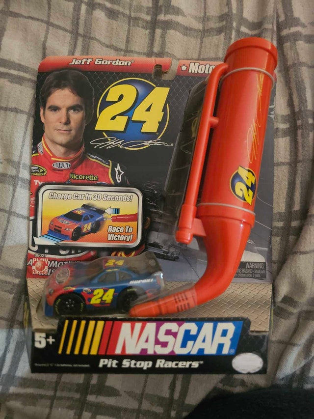 Jeff Gordon Nascar #24 Pit Stop Racers Set