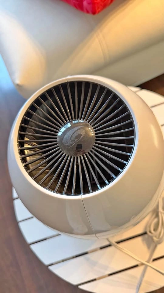 Bionaire Mini Tower Air Purifier - Downtown Toronto