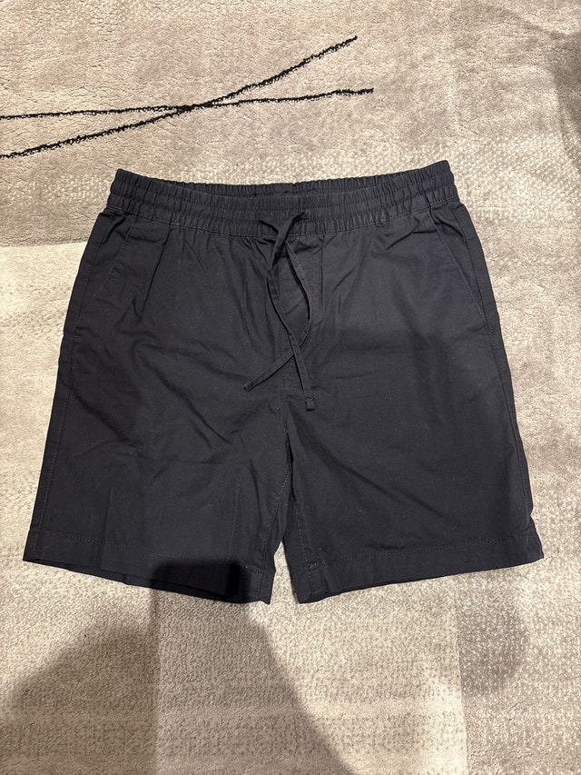 H&M small shorts