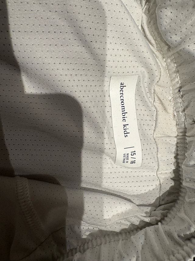 Abercrombie kids 15/16 swim trunks - photo 3