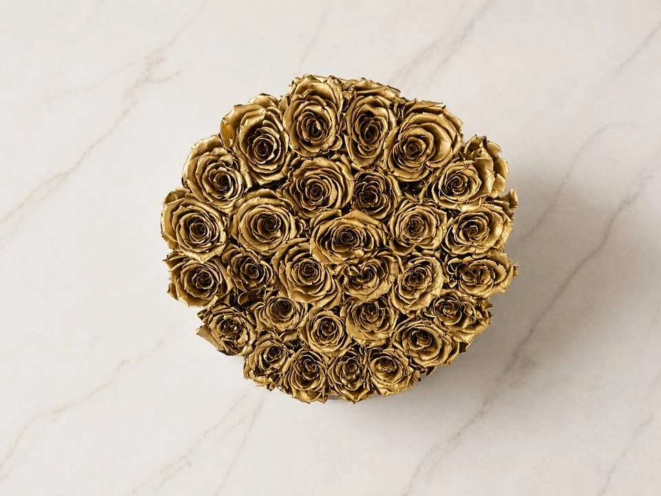 The Million Roses Large Preserved Rose Box – Gold Roses / Black - photo 2