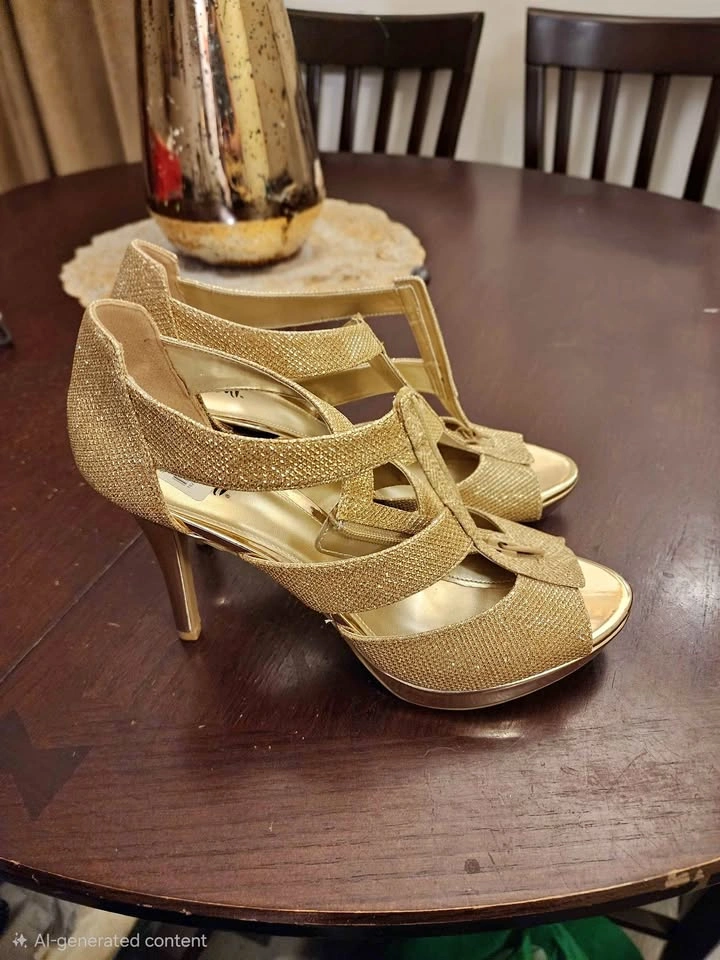 Fioni Size 9 Women's Heels
