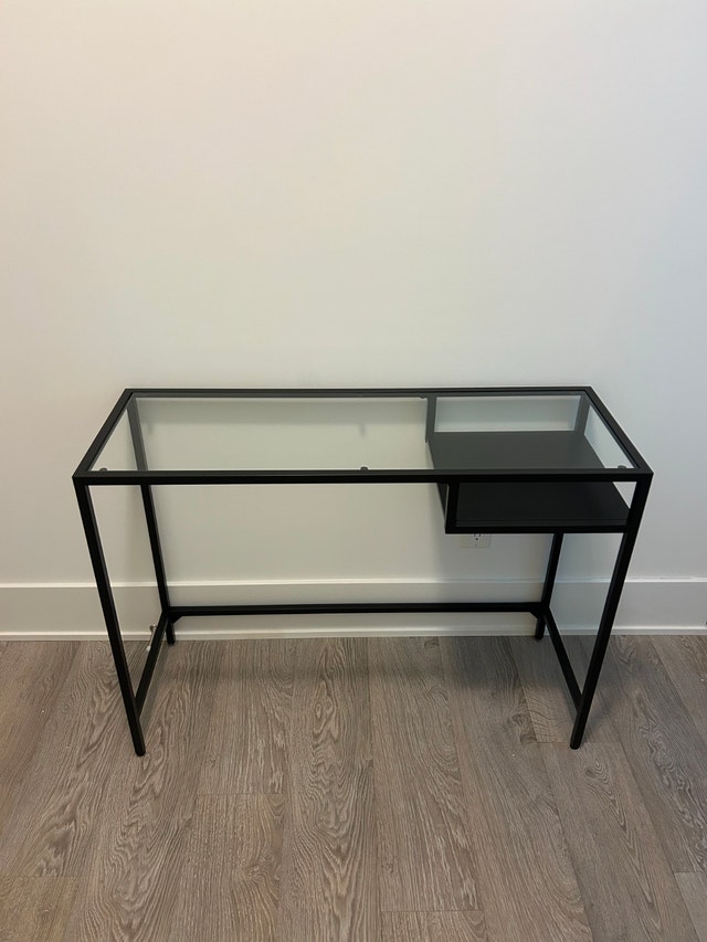 IKEA VITTSJÖ Laptop table