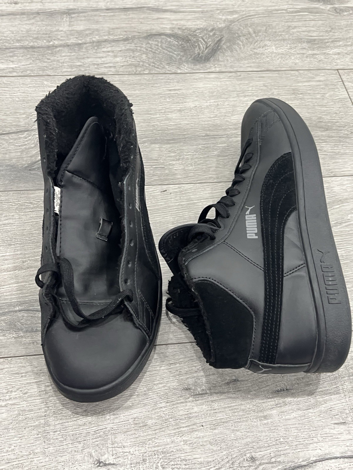 Puma Black Leather Low Top Sneakers Men’s Size 45 - photo 4