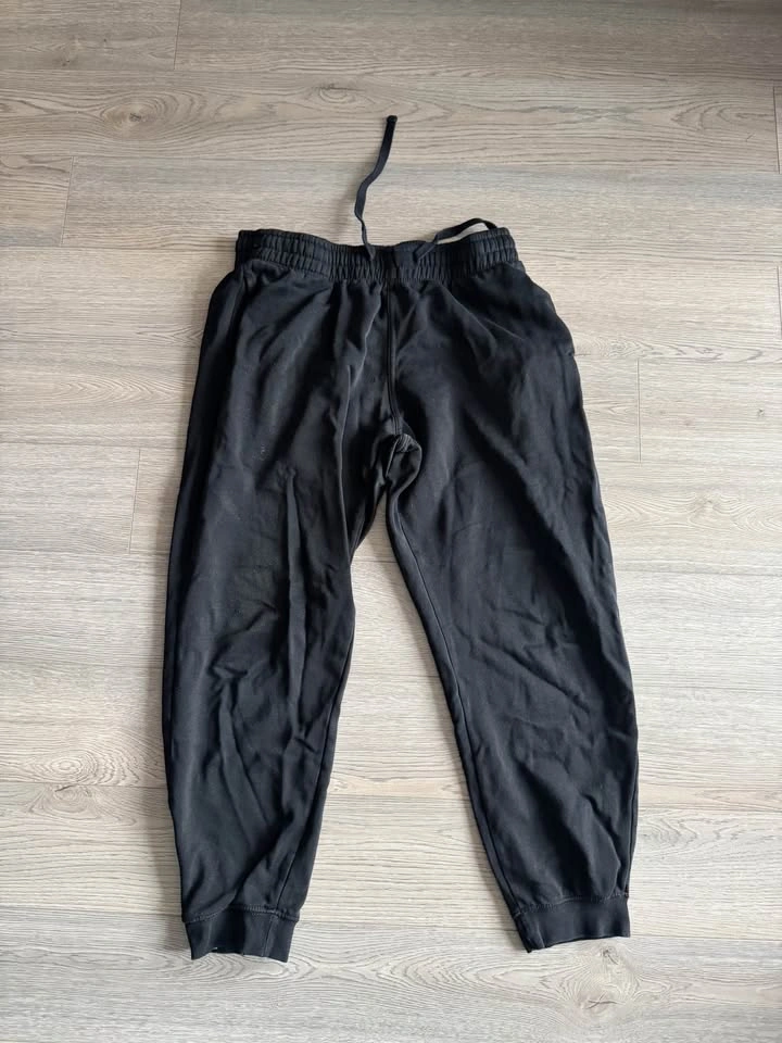 Men's Closet Clear-out (M/L) - True Classic, Champion, H&M - photo 4