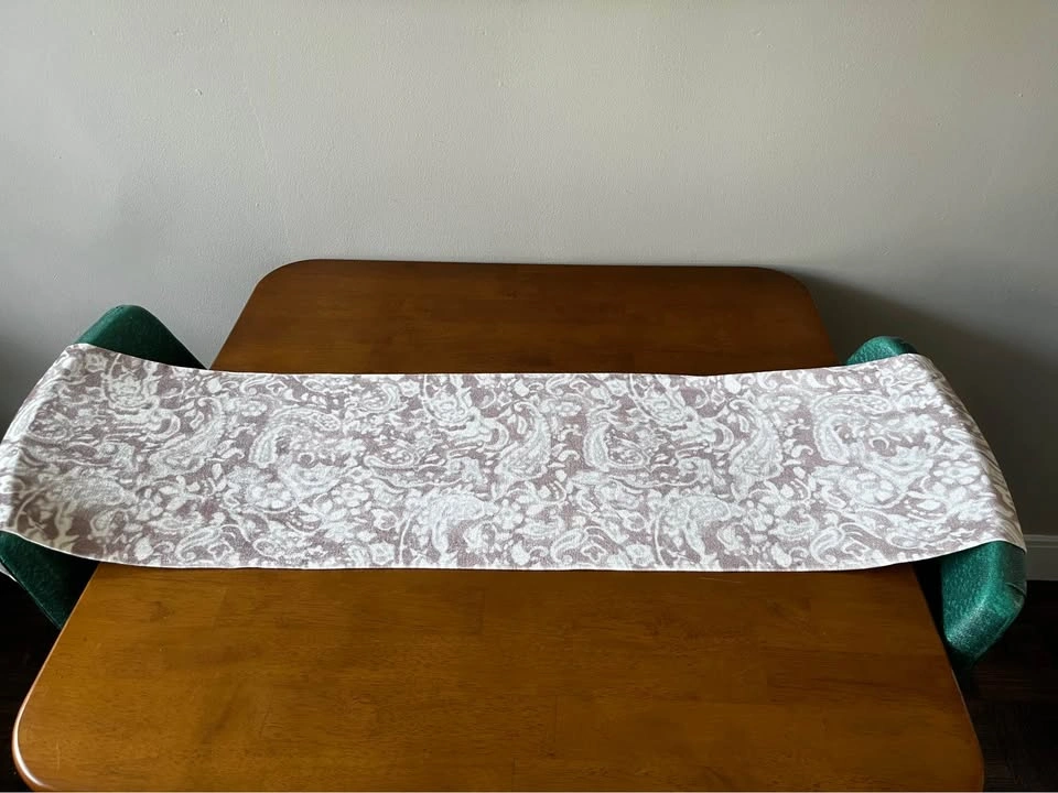 10x Velvet Taupe & Ivory Table Runners - photo 2
