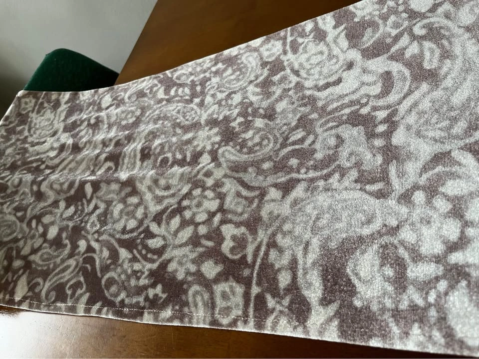 10x Velvet Taupe & Ivory Table Runners - photo 3