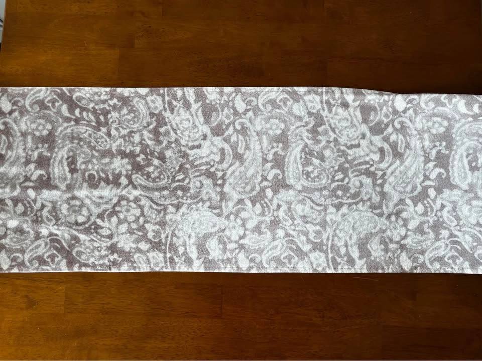 10x Velvet Taupe & Ivory Table Runners - photo 5
