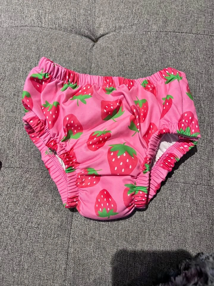 George baby strawberry swim diaper 3-6 months