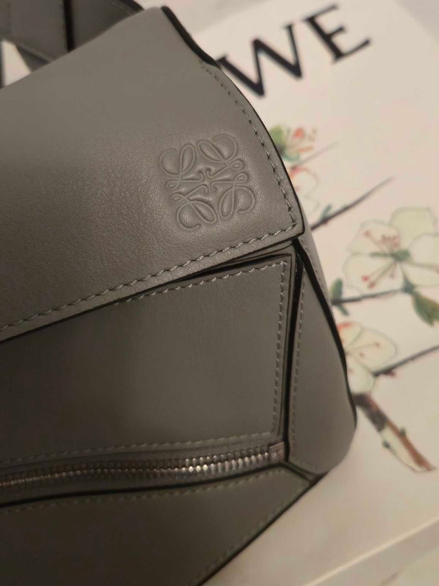 Small Puzzle Bag for Men in Classic Calfskin - photo 3