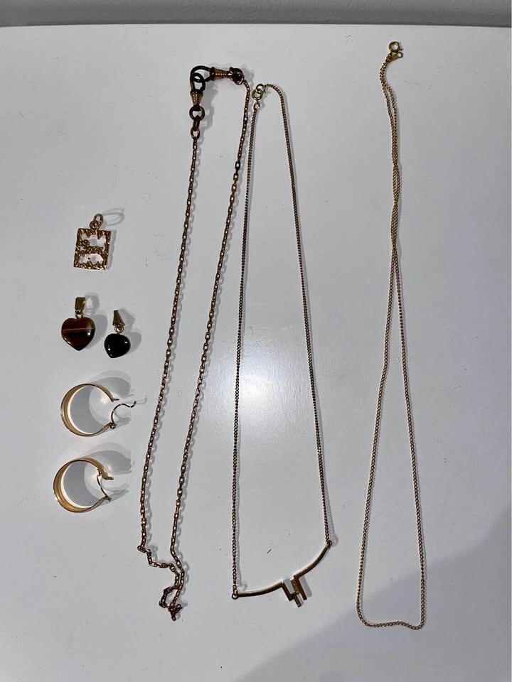 Costume jewelry lot
