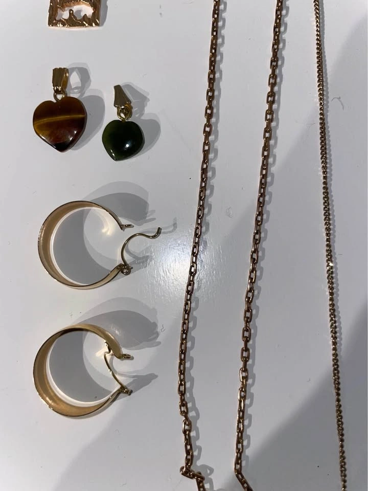 Costume jewelry lot - photo 3