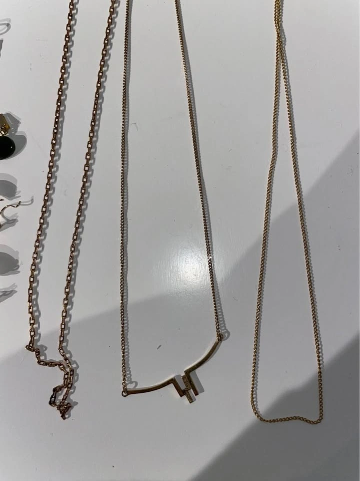 Costume jewelry lot - photo 4