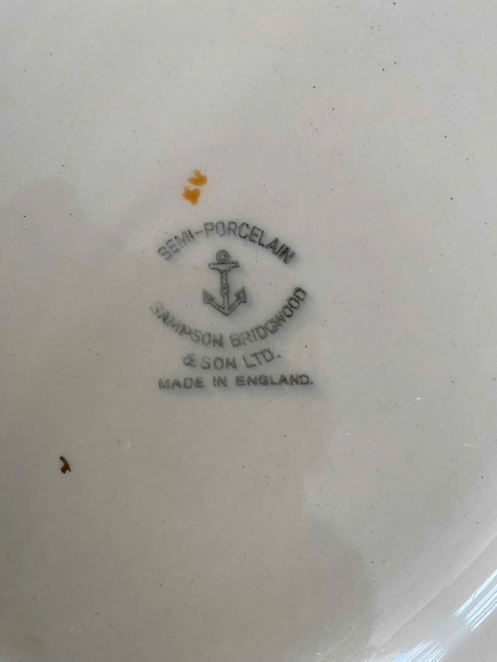 Sampson Bridgwood Semi-Porcelain Decorative Plate - photo 2