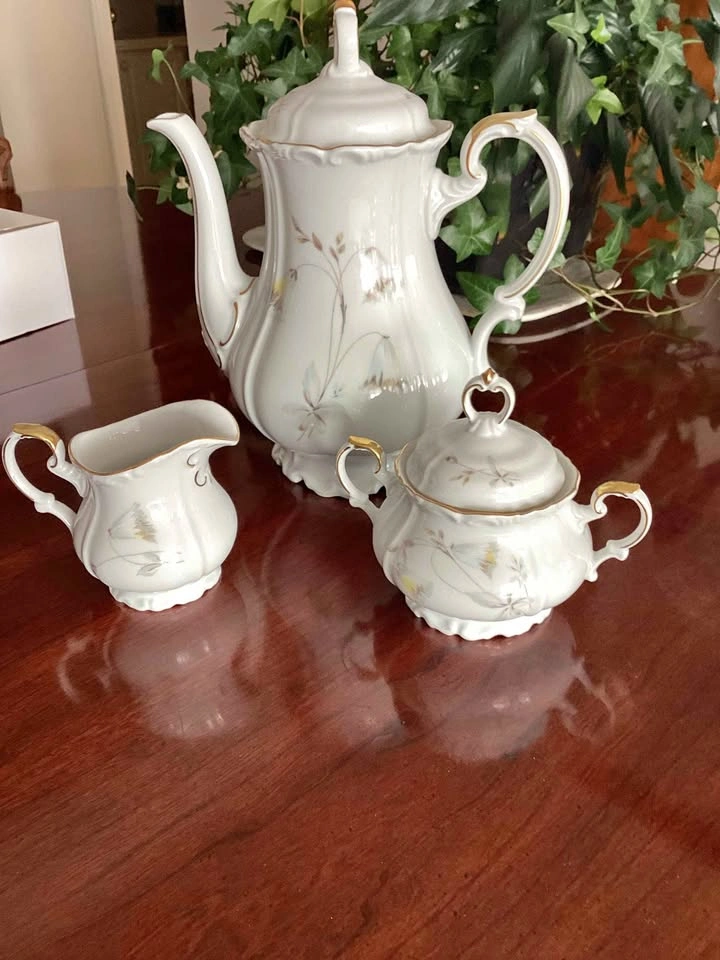 Edelstein Bavaria Maria-Theresia coffee pot  cups and plates