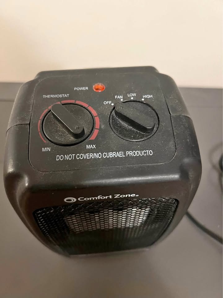 Mini space heater